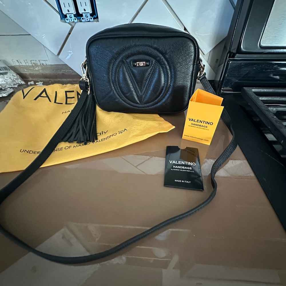 Black leather Valentino purse